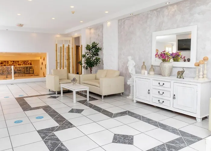 Hotel apartamentowy Golden Coast Naxos 4*