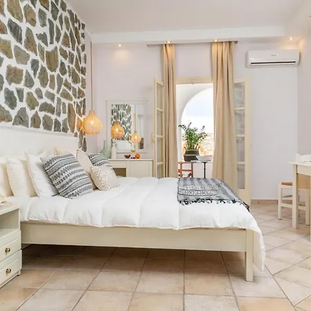 מלון דירות Golden Coast Naxos *