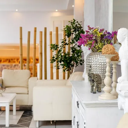شقة فندقية Golden Coast Naxos